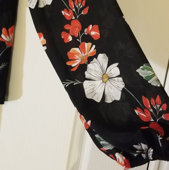 NWT Floral Print Kimono - Picture 5 of 6
